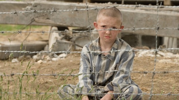 Stasera in tv su Rete 4 Il bambino con il pigiama a righe