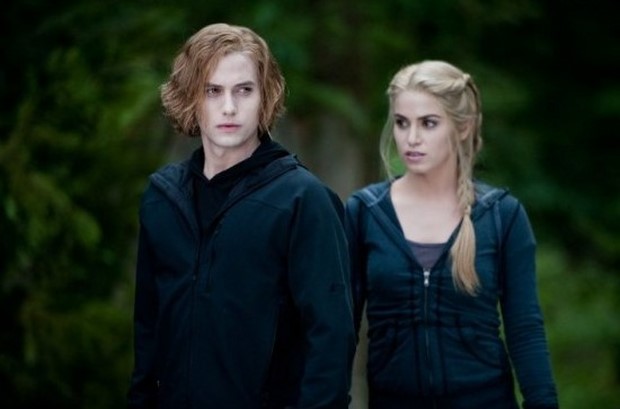 Stasera in tv su Italia 1 Twilight con Robert Pattinson e Kristen Stewart (5)