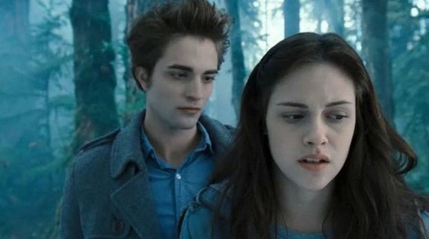 Stasera in tv su Italia 1 Twilight con Robert Pattinson e Kristen Stewart (3)