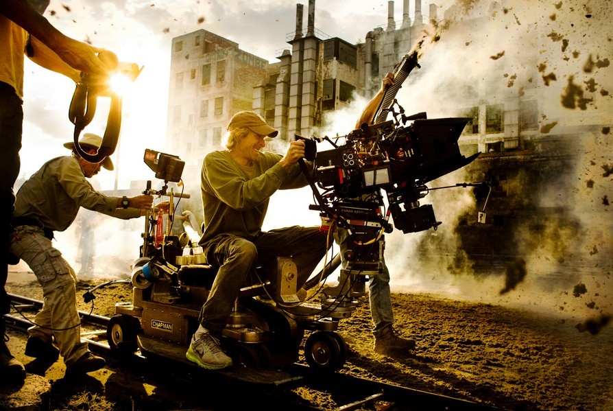 michael-bay-chi-e-il-regista-della-saga-transformers-5.jpg