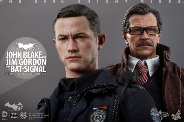 Il cavaliere oscuro il ritorno nuove action figures di John Blake e Jim Gordon con il Bat-segnale (9)