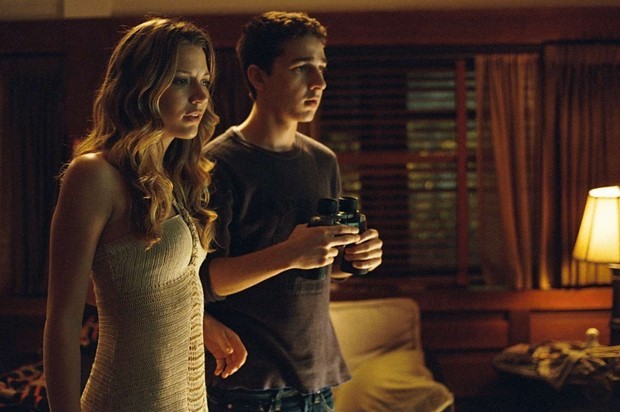 Stasera in tv su Italia 1 Disturbia con Shia LaBeouf (3)