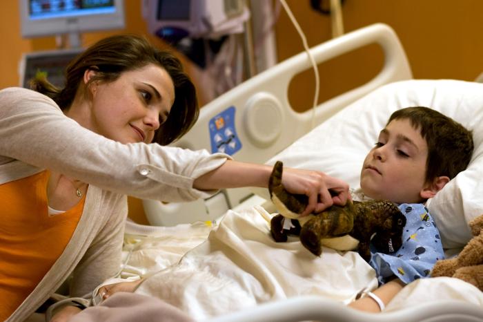 EXTRAORDINARY MEASURES, from left: Keri Russell, Diego Velazquez, 2010. ph: Merie Wesimiller Wallace/©CBS Films