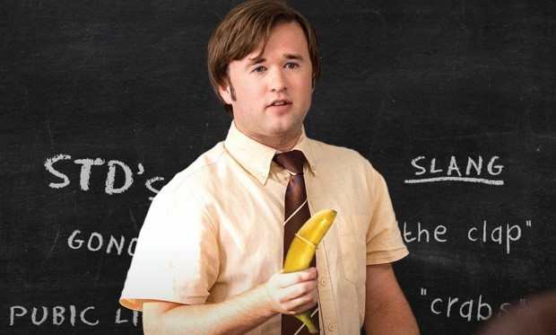 Sex Ed trailer e poster della commedia con Haley Joel Osment (1)