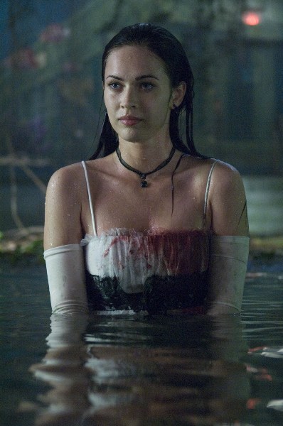 3 nuove foto per Jennifer's Body, diventato in Italia Il Corpo di Jennifer