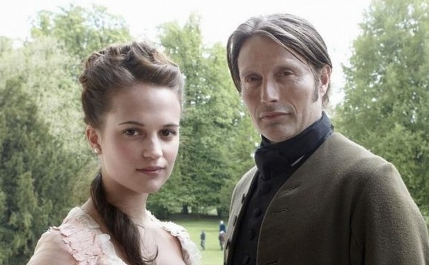 stasera-in-tv-su-rai-3-royal-affair-con-mads-mikkelsen-3.jpg