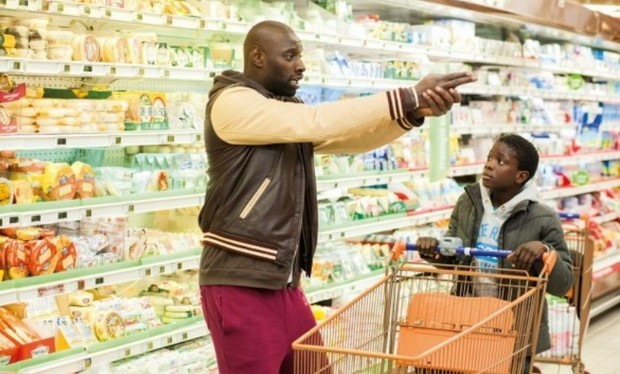 Stasera in tv su Rai 3 Due agenti molto speciali con Omar Sy (2)