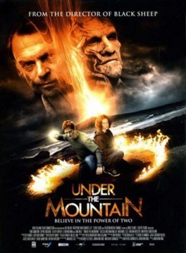 5 clip inedite per Under the Mountain 