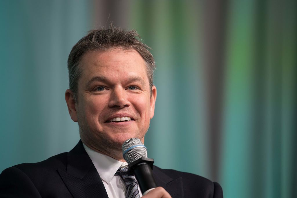 US actor and activist Matt Damon participates in a conversation with World Bank President Jim Yong Kim at the IMF/WB Spring meetings in Washington, DC, on April 20, 2017. / AFP PHOTO / NICHOLAS KAMM        (Photo credit should read NICHOLAS KAMM/AFP/Getty Images)