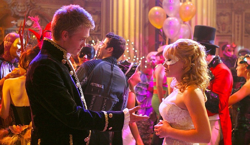 stasera-in-tv-cinderella-story-su-italia-1-3.jpg