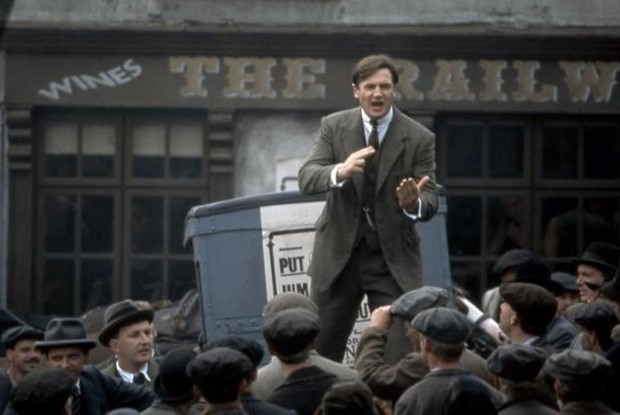 Stasera in tv su Rete 4 Michael Collins con Liam Neeson (5)