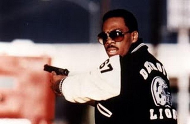 Stasera-in-tv-Beverly-Hills-Cop-2-con-Eddie-Murphy-su-Rete-4-6