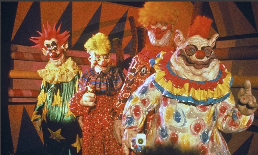 da-it-a-stitches-10-clown-da-film-horror.jpg