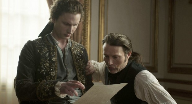 stasera-in-tv-su-rai-3-royal-affair-con-mads-mikkelsen-5.jpg