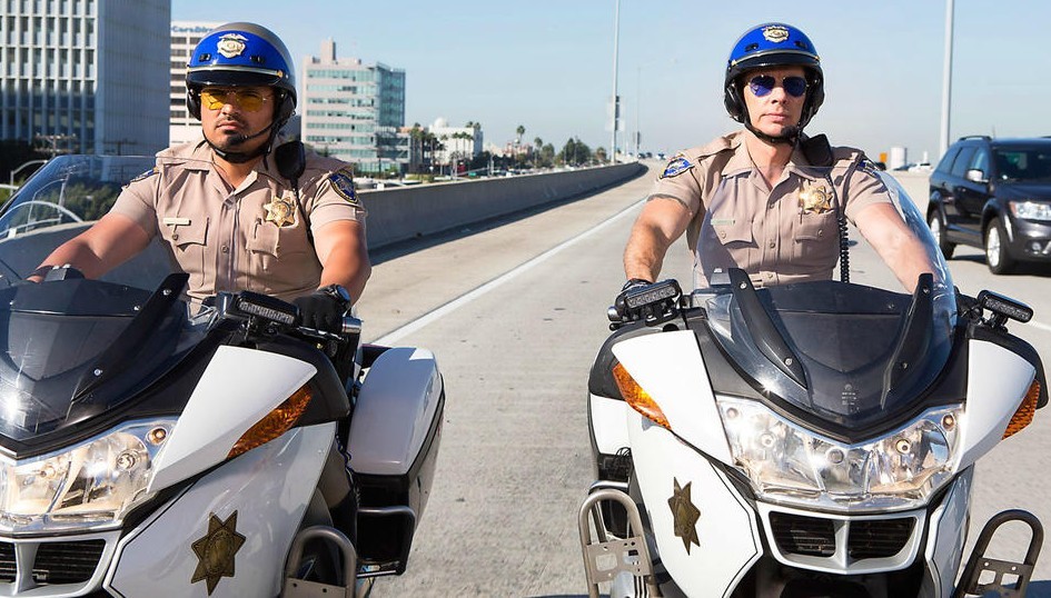 chips-prima-foto-ufficiale-del-remake-con-dax-shepard-e-michael-pena.jpg