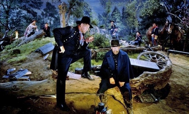 stasera-in-tv-su-rete-4-la-conquista-del-west-con-henry-fonda-e-gregory-peck-2.jpg