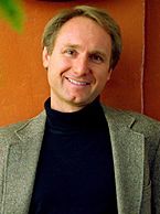 Dan Brown