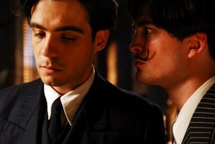 Piccole Ceneri: ecco la scena di sesso gay tra Robert Pattinson e Javier Beltran 