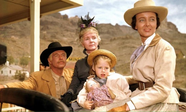 stasera-in-tv-su-rete-4-la-conquista-del-west-con-henry-fonda-e-gregory-peck-4.jpg