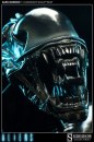 Aliens - Scontro finale: foto del nuovo busto Legendary Alien Warrior