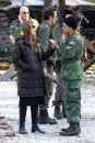 Angelina Jolie sul set del suo primo film da regista a Budapest - le foto