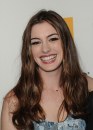 Anne Hathaway compie 30 anni