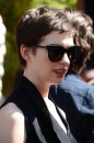 Anne Hathaway compie 30 anni