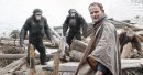 Apes Revolution - Il pianeta delle scimmie: nuova locandina e foto del sequel di Matt Reeves