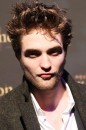 Aspettando New Moon - Robert Pattinson, Kristen Stewart e Tayor Lautner incontrano i fans inglesi: tutte le foto dell'evento