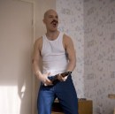 Bronson: teaser trailer italiano, foto e curiosità sul film con Tom Hardy