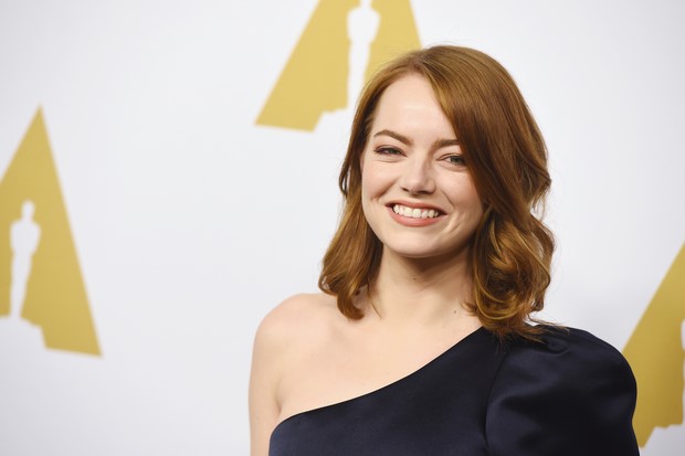 BEVERLY HILLS, CA - FEBRUARY 06: Actress Emma Stone attends the 89th Annual Academy Awards Nominee Luncheon at The Beverly Hilton Hotel on February 6, 2017 in Beverly Hills, California. (Photo by Kevin Winter/Getty Images)