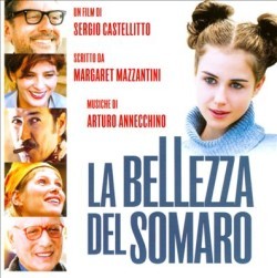 Stasera in tv su Canale 5 La bellezza del somaro con Sergio Castellitto