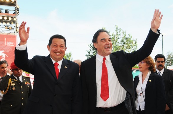 Hugo Chavez e Oliver Stone, South Of The Border, Red Carpet  66th Venice Film, 07 set 2009, Pascal Le Segretain, Getty Images