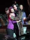 Cher e Kristen Bell sul set di Burlesque a Los angeles