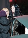 Cher e Kristen Bell sul set di Burlesque a Los angeles