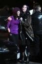 Cher e Kristen Bell sul set di Burlesque a Los angeles