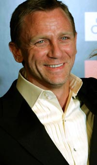 Daniel Craig