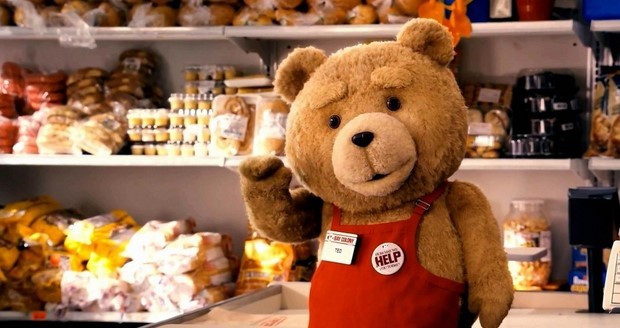 Stasera in tv su Italia 1 Ted con Mark Wahlberg (2)