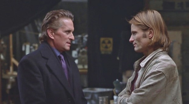 Stasera in tv su Rete 4 Delitto perfetto con Michael Douglas (4)