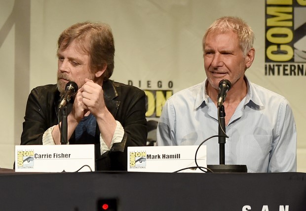 star-wars-7-il-panel-al-comic-con-2015-foto-e-video-25.jpg