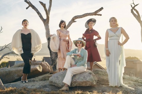 the-dressmaker-il-diavolo-e-tornato-trailer-italiano-foto-e-locandina-del-film-con-kate-winslet-6.jpg