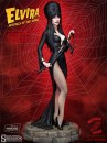 Elvira - foto della nuova statua da collezione di Cassandra Peterson