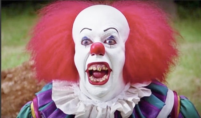 da-it-a-stitches-10-clown-da-film-horror-11.jpg