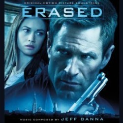 Stasera in tv su Rai 2 The Expatriate con Aaron Eckhart (1)