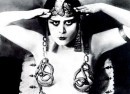 Theda Bara gothic sexy gallery di Halloween