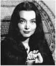 Carolyn Jones Morticia gothic sexy gallery di Halloween