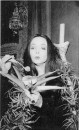 Carolyn Jones Morticia gothic sexy gallery di Halloween