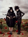 Harper's Bazaar mette in vendita una collezione di costumi per Halloween disegnati da Tim Burton