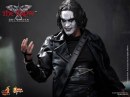 Il corvo - nuova action figure Hot Toys di Brandon Lee 15