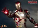 Iron Man 3 - foto action figure Hot Toys 10